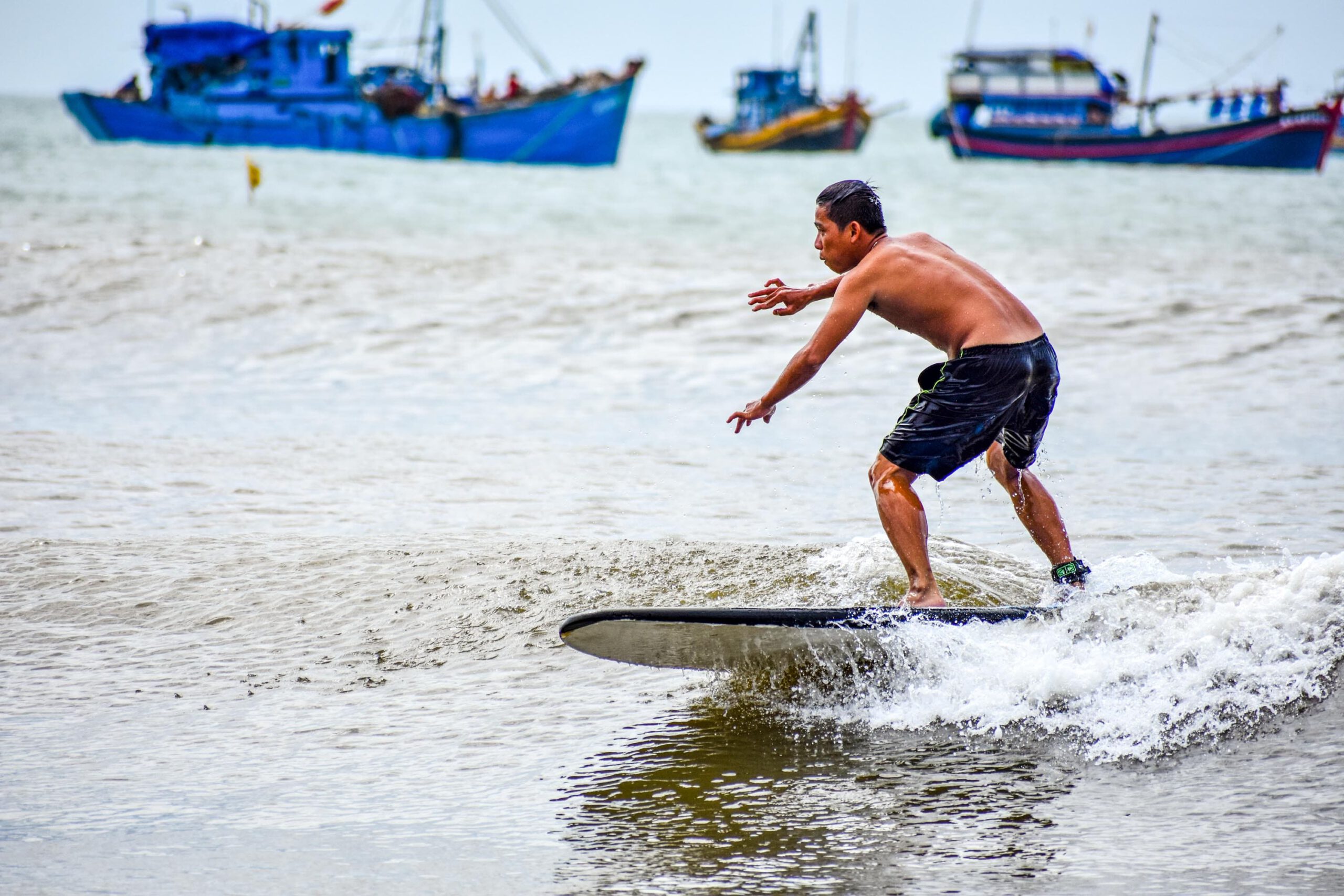 Ván lướt sóng - Surfboard
