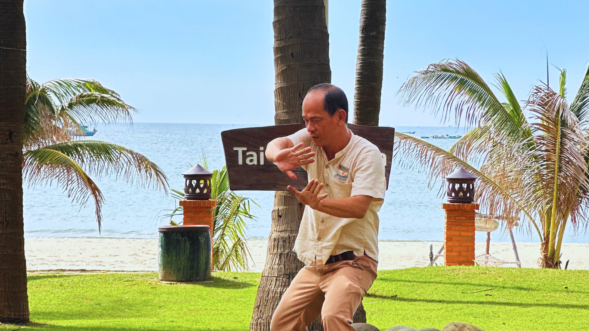 Tai Chi class Pandanus Resort