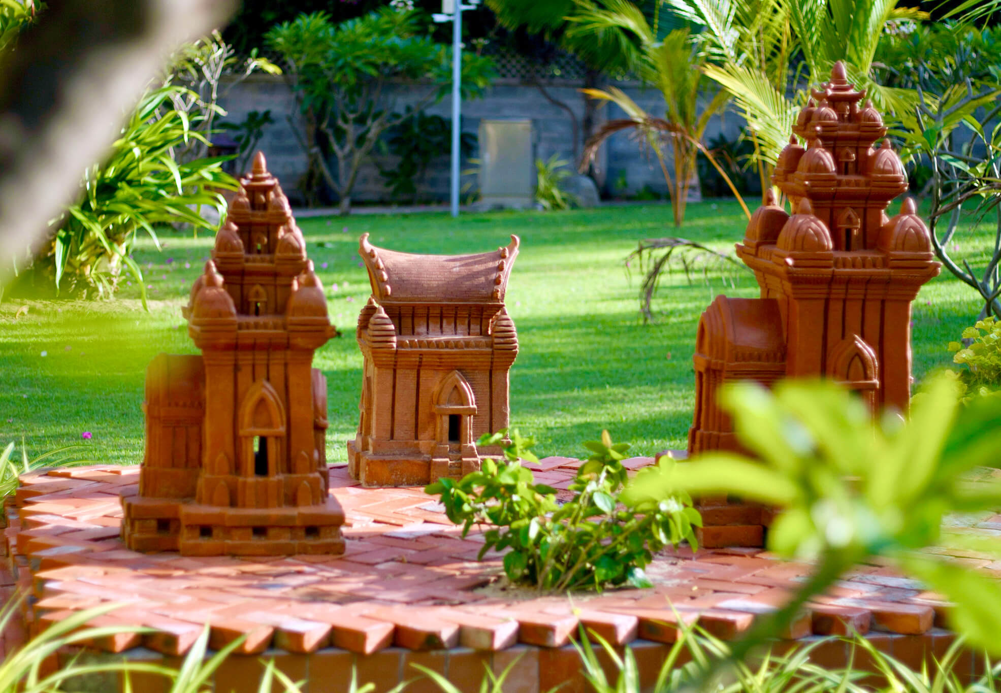 Homepage Pandanus Resort 1 Pandanus Resort Step into Pandanus with Cham Culture