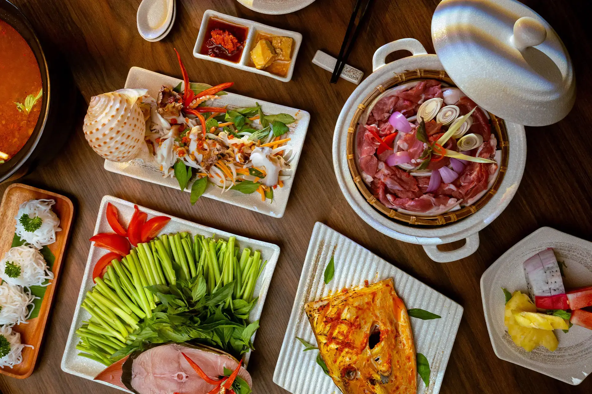 Taste of the Pandanus. Tuyển chọn tinh hoa ẩm thực Chăm và Việt, mang đậm dấu ấn riêng của Pandanus Resort. A curated selection of Cham and Vietnamese specialities, unique to the Pandanus Resort