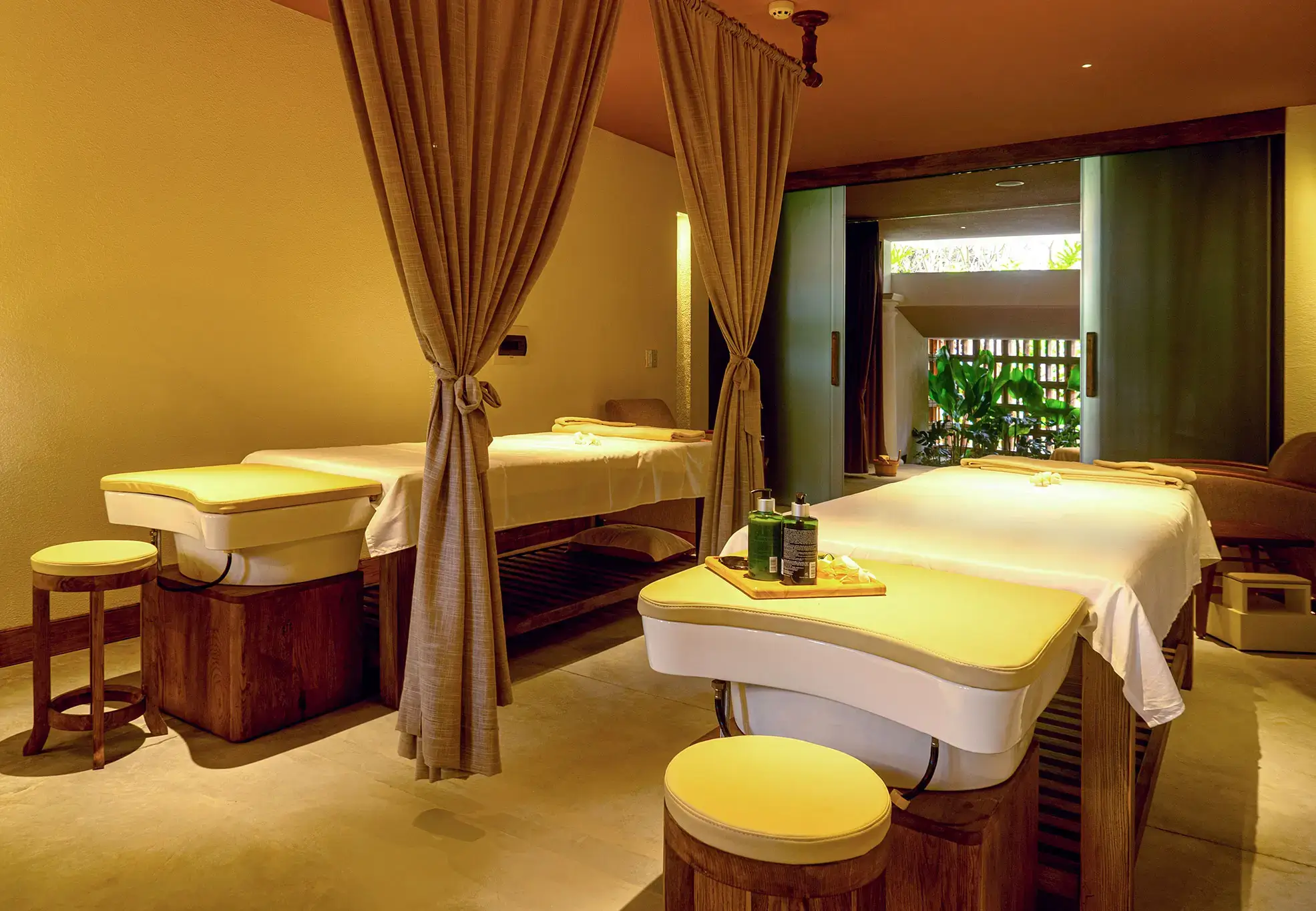 Thư giãn hơn, An yên hơn 5 Pandanus Resort Relax More Pay Less: 85 Minutes of Bliss for the price of 55 minutes | Hibiscus Spa Pandanus Resort | Thư giãn hơn an yên hơn! Trải nghiệm 85 phút thư giãn với giá 55 phút không đổi