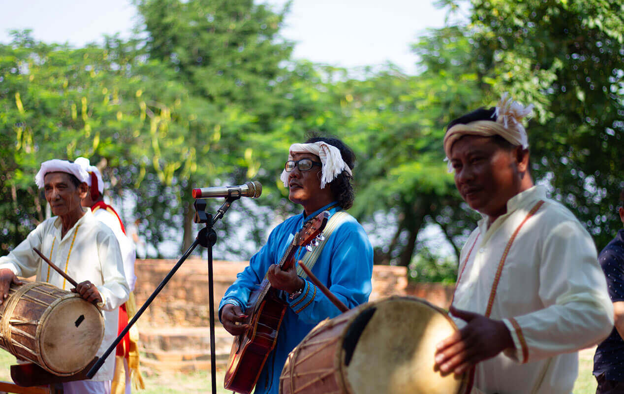 Tưng bừng Lễ hội Katê và khám phá sắc màu văn hóa Chăm cùng Pandanus Resort. Join the sacred Kate Festival and experience the cultural vibrancy of the Cham