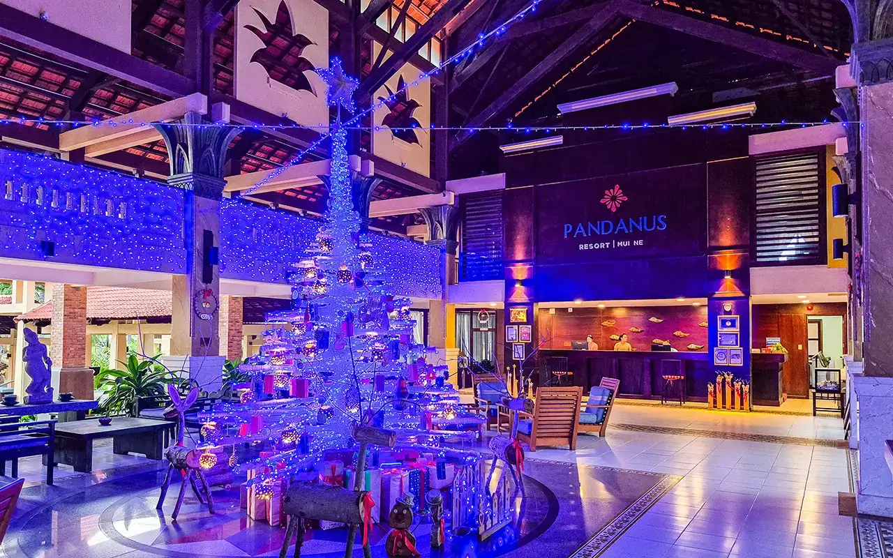 Rộn ràng lễ hội miền biển, Holiday Bliss by the Sea, Hãy đón mùa lễ hội theo cách riêng của Pandanus, Celebrate Christmas Eve and New Year's Eve by the Sea at Pandanus Resort, Celebrate the winter season by the sea with your loved ones