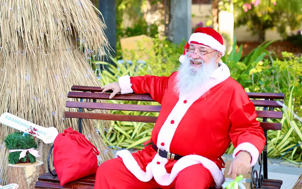 Rộn ràng lễ hội miền biển, Holiday Bliss by the Sea, Hãy đón mùa lễ hội theo cách riêng của Pandanus, Celebrate Christmas by the sea at Pandanus Resort, Celebrate the winter season by the sea with your loved ones