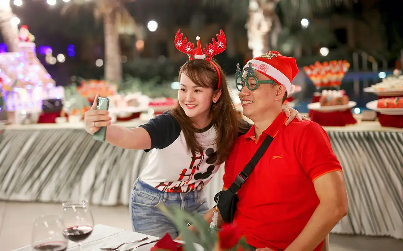 Rộn ràng lễ hội miền biển, Holiday Bliss by the Sea, Hãy đón mùa lễ hội theo cách riêng của Pandanus, Celebrate Christmas by the sea at Pandanus Resort, Celebrate the winter season by the sea with your loved ones